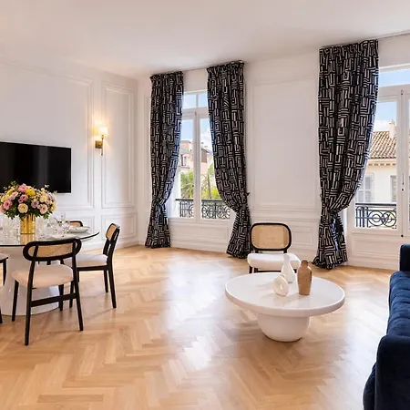 Le Napoleon - Luxe Et Serenite Au Coeur De Lägenhet Cannes
