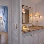 Le Napoleon - Luxe Et Serenite Au Coeur De *